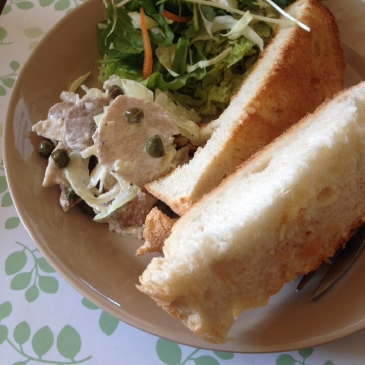 ケーパーでおしゃれに 豚肉のオニオンサラダ レシピ 作り方 By あおばーば 楽天レシピ ケーパーでおしゃれに 豚肉のオニオンサラダ レシピ 作り方 By あおばーば 楽天レシピ